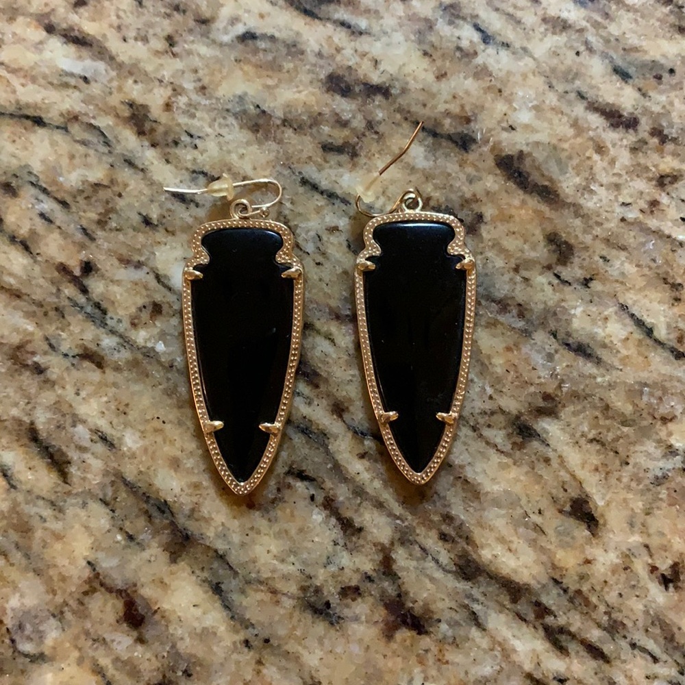 Black Kendra Scott earrings
